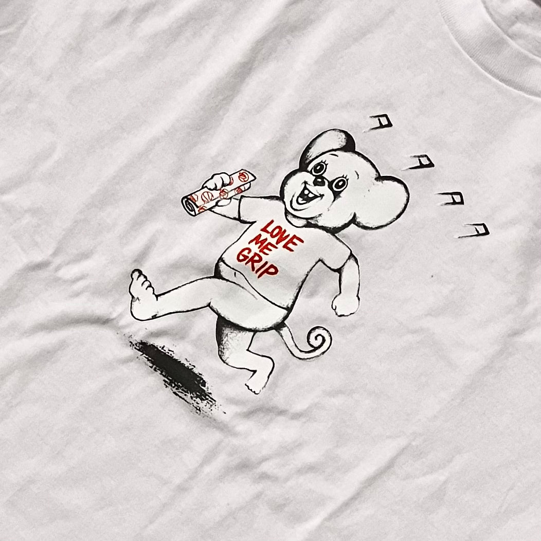 Classic Grip - Love Me Grip Tee