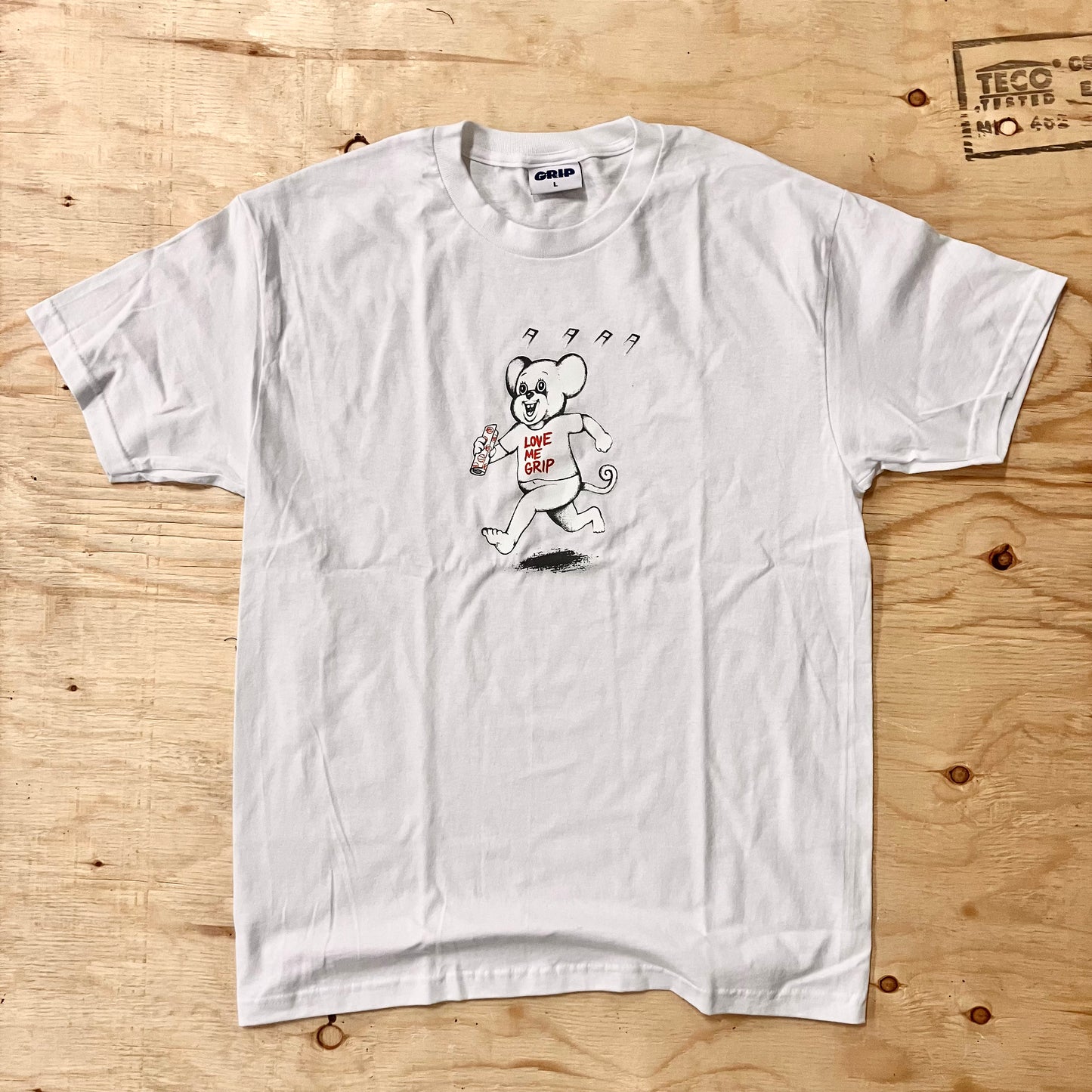 Classic Grip - Love Me Grip Tee