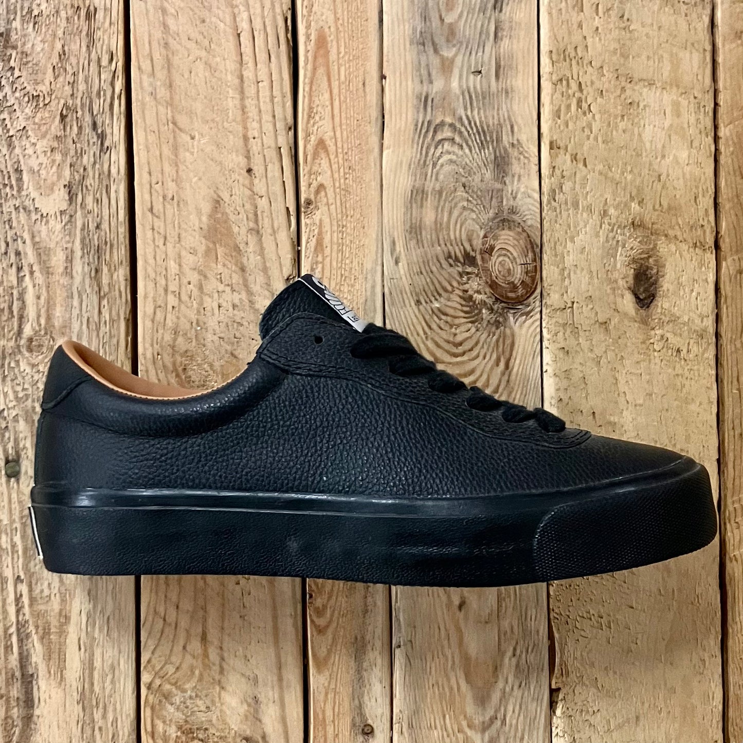 Last Resort AB - VM001 Mill Leather Lo