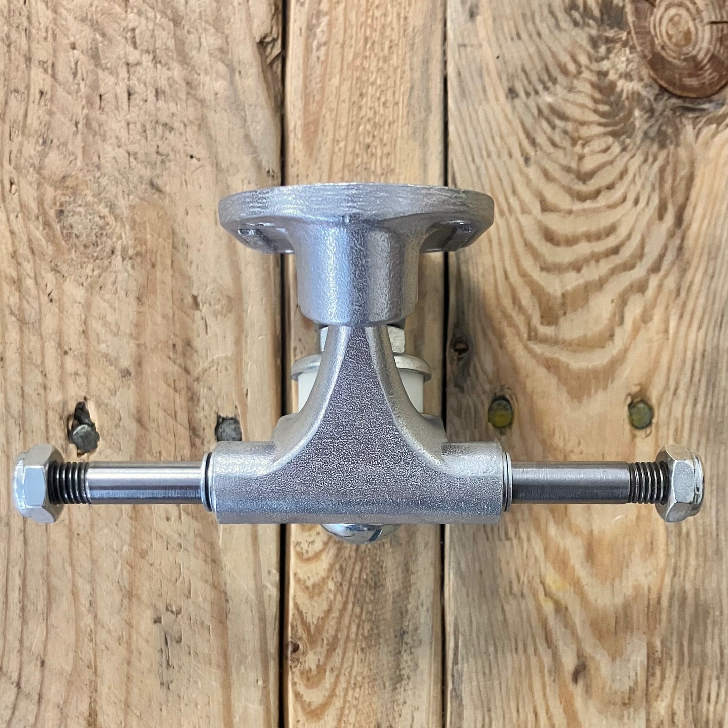 The Heated Wheel - Polarizer Trucks