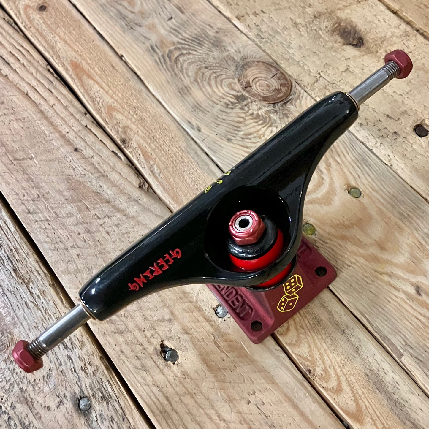Independent Trucks - STG11 Hollow Breanna Geering 144