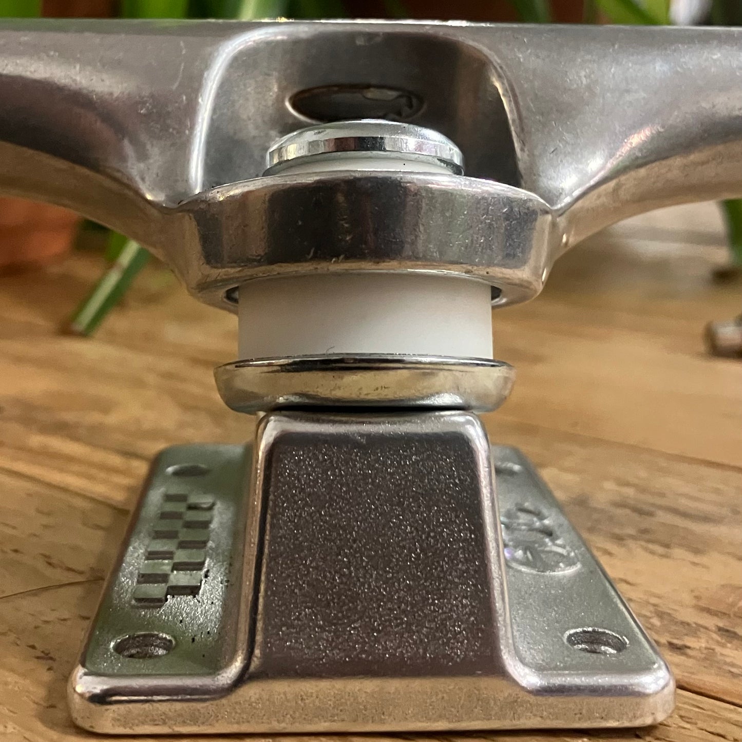 Ace - 44 AF1 Inverted Hollowed Polished Trucks