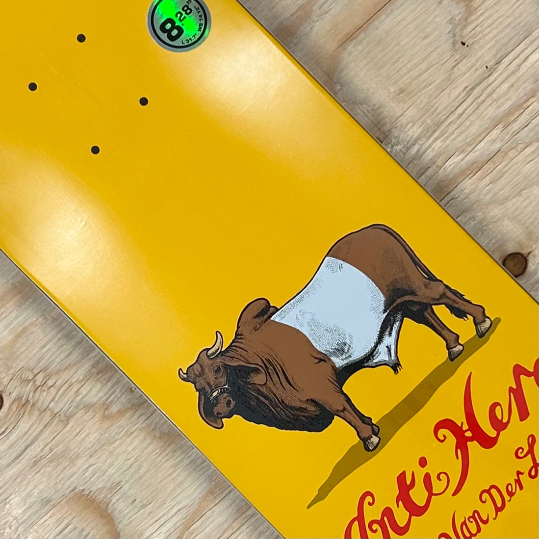 Anti Hero - Daan Dutch Belted Deck 8.28"