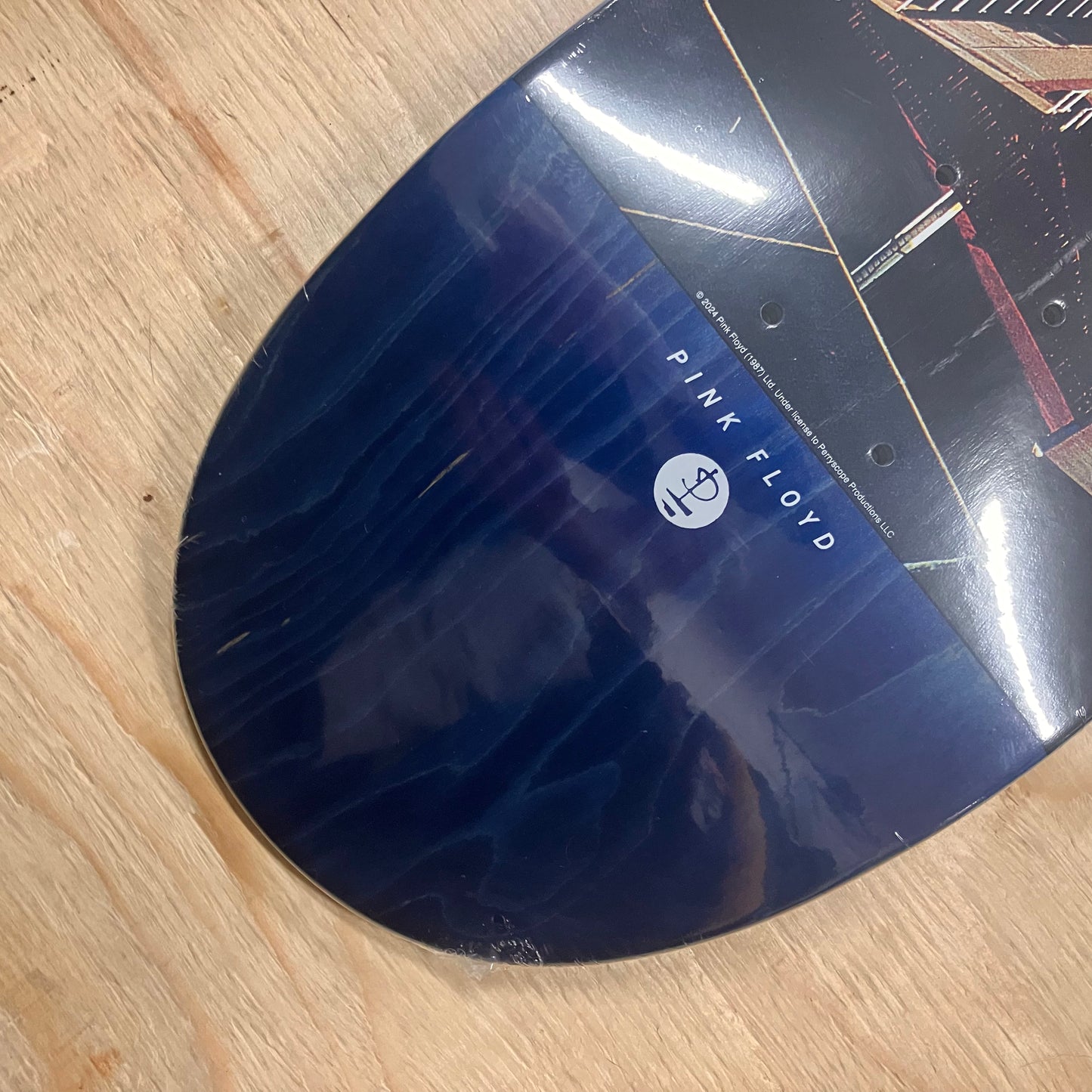 Habitat - Pink Floyd Animal Deck 8.75"