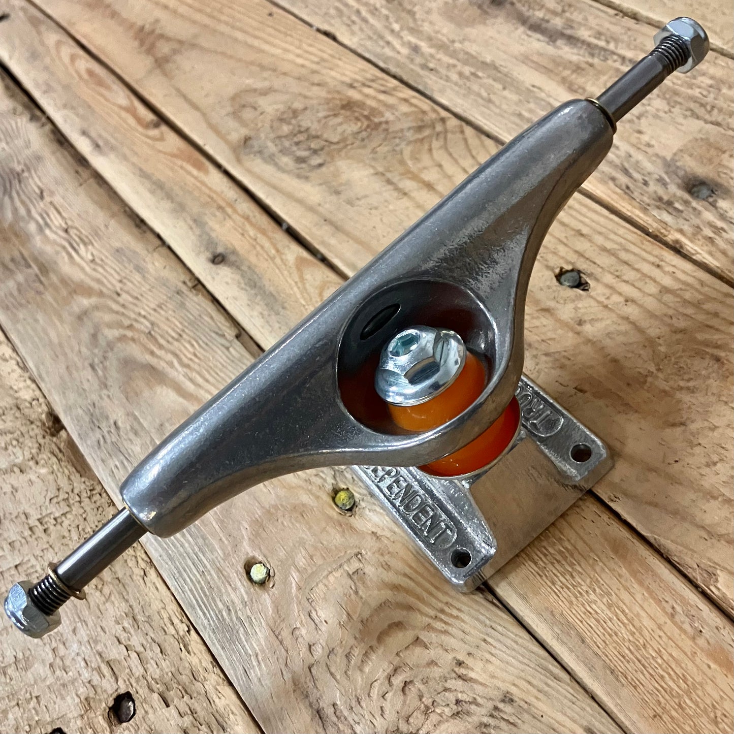 Independent Trucks - STG11 Hollow IKP Bar 144