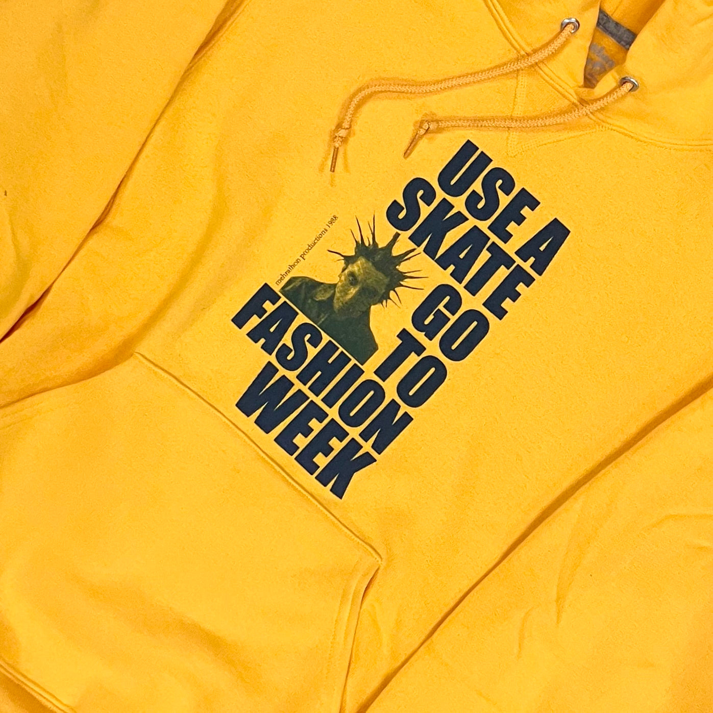 Mehrathon - Fashion Week Hoodie