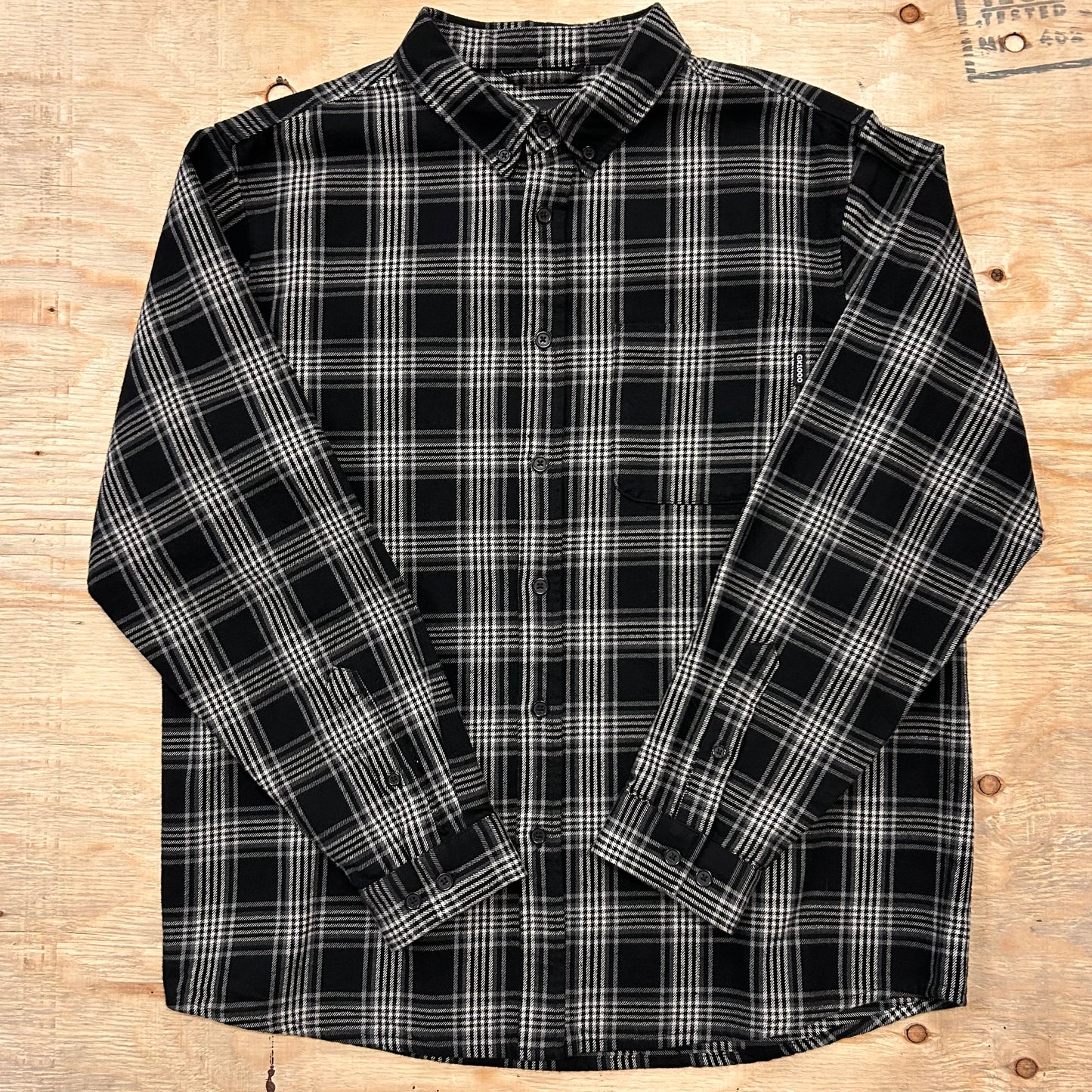 GX1000 - Flannel Longsleeve Button Down