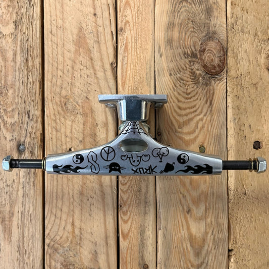 Krux - K5 Doodle DLK Trucks 8.25