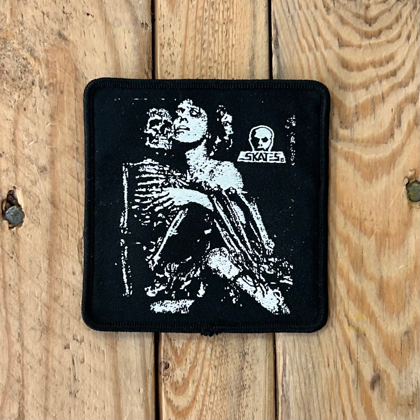 Skull Skates - Death Cuddle Patch 3"