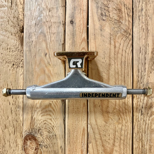 Independent Trucks - STG11 Mid Pro Carlos Ribeiro 139