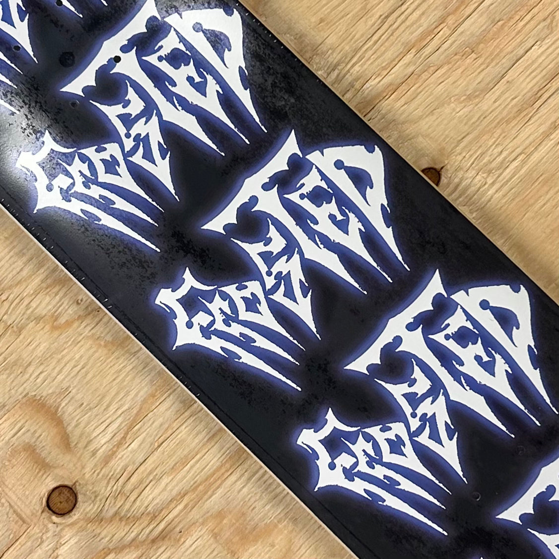 Frosted - Frostuary Deck 8.25"