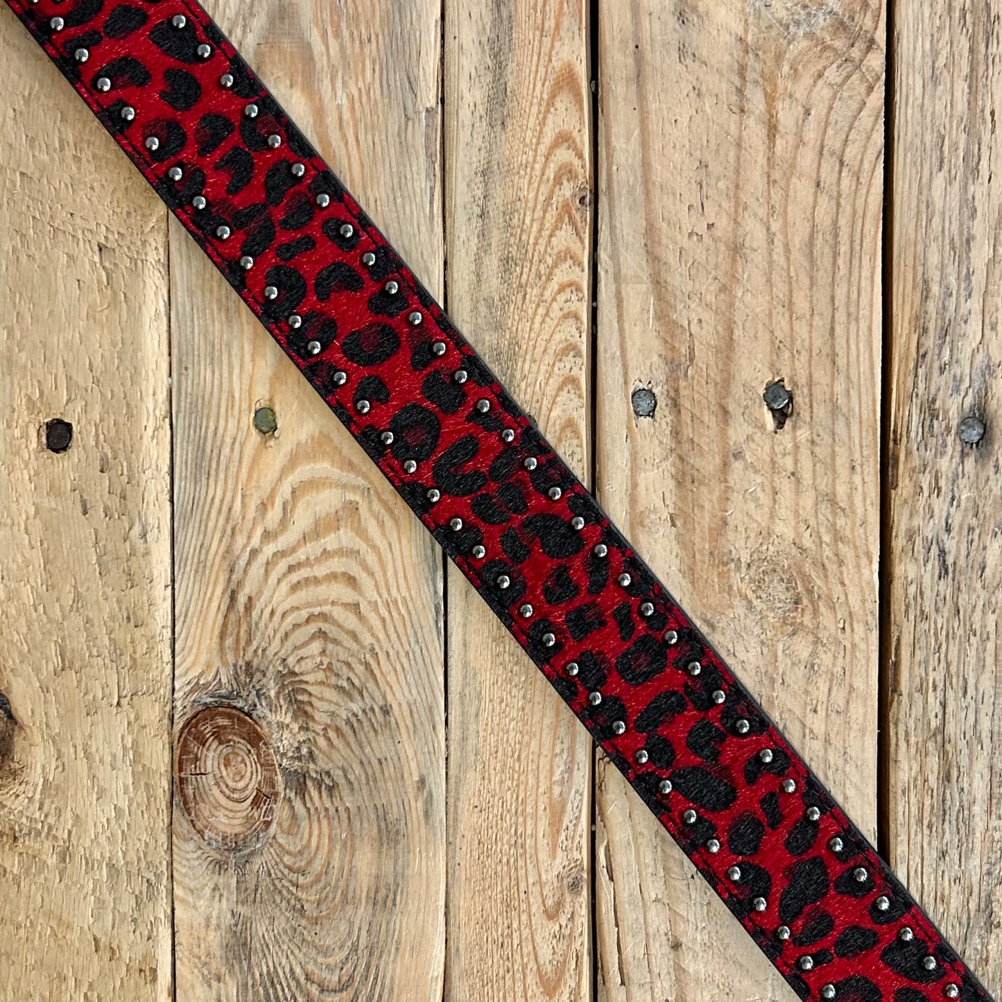 Loosey - Cheetah Rivet Belt