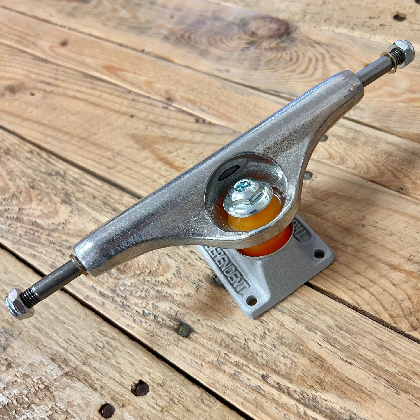 Independent Trucks - STG11 Industrial 2 IKP 149