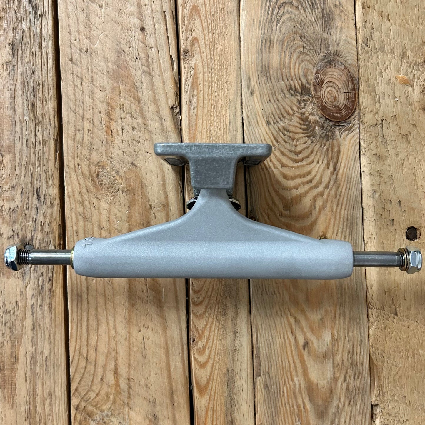 Independent Trucks - STG11 Industrial IKP 139