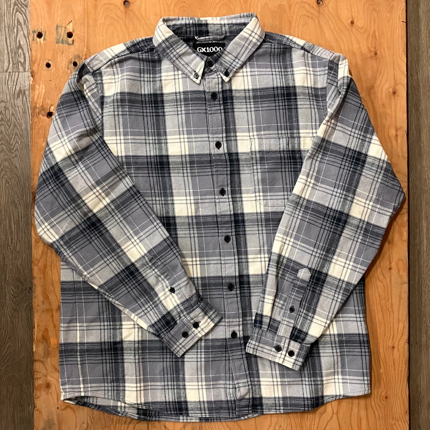 GX1000 - Flannel Longsleeve Button Down