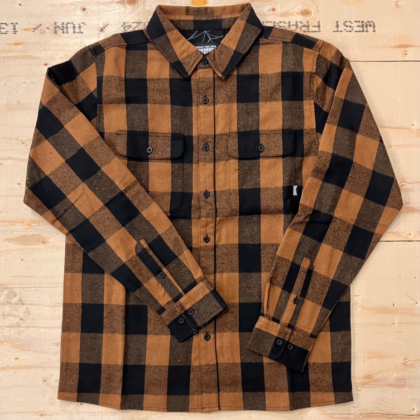 Creature - Web L/S Flannel