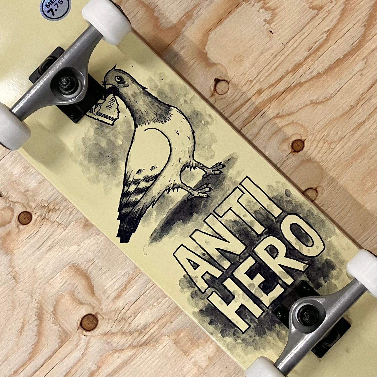 Anti Hero - Budgie Complete 7.75"