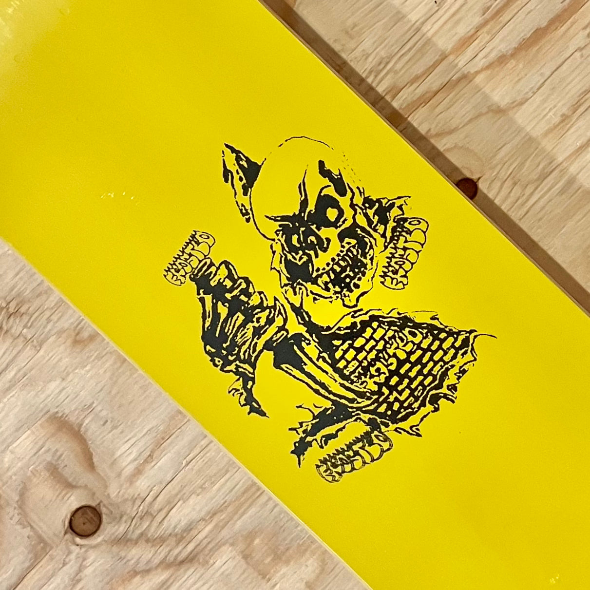 Frosted - Skeleton Knife Deck 8.75"