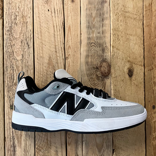 New Balance Numeric - 808